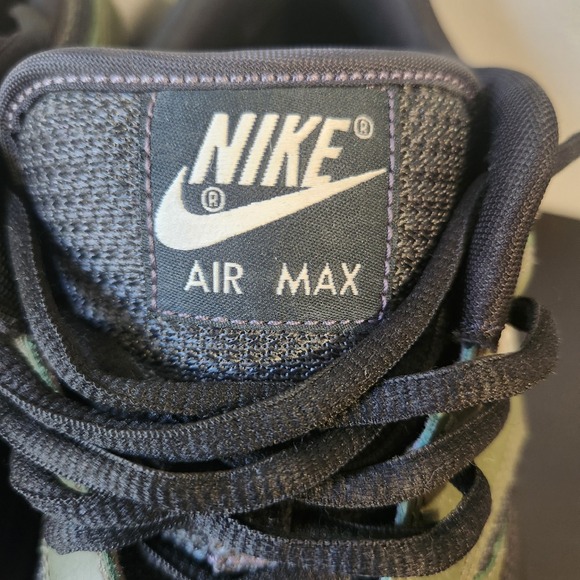 Nike Air Max 1 Olive‎ Green Black Silver Accents Sneakers Shoes - Picture 6 of 8